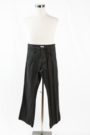 [OP05227] Pantalón vaquero gris con raya