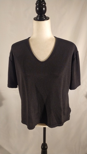 [OP05473] Camiseta negro escote pico (Julia)