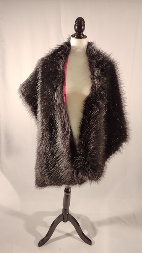 [OP05658] Chal de pelo negro sintético con forro rojo