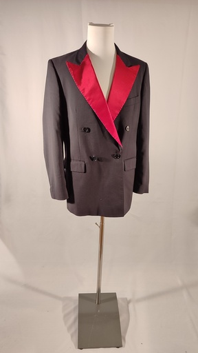 [OP05684] Americana negra con solapa roja (falsa)