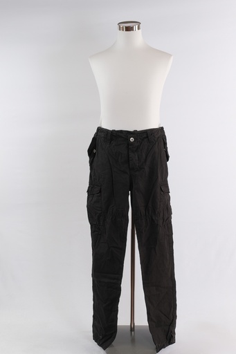[OP05918] Pantalón cargo negro