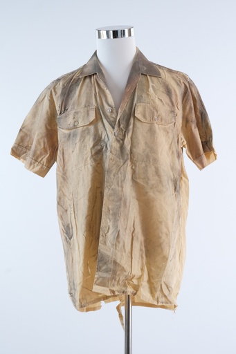 [OP02897] Camisa ambientada manga corta