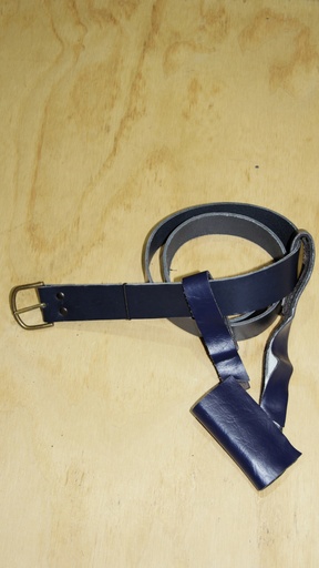 [OP06035] Cinturón con tahalí azul