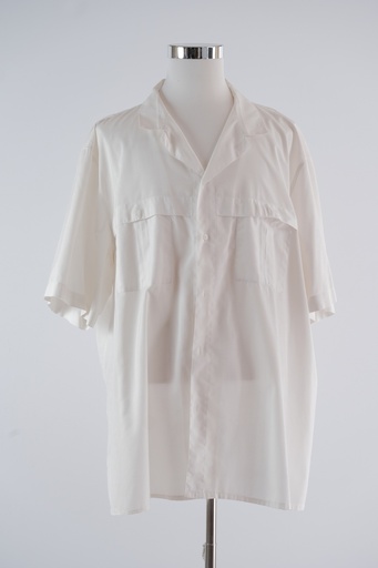 [OP01023] Camisa bolsillos delanteros