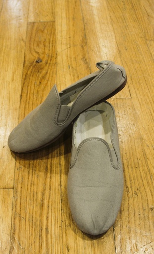 [OP06274] Zapatilla suela de goma gris