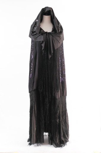 [OP01550] Capa negra mantón manila